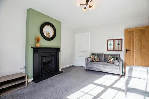 3 bedroom terraced house to rent, Whatley Avenue, Wimbledon Chase, SW20 9NR