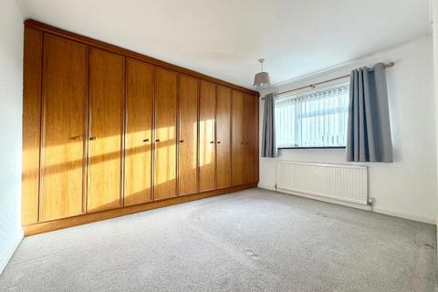 3 bedroom detached house for sale, Turnpike Drive, Warden Hills, Luton, Bedfordshire, LU3 3RB