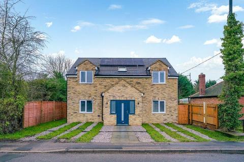 3 bedroom detached house for sale, Gorefield Road, Leverington, Wisbech, Cambridgeshire, PE13 5AT