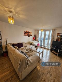 1 bedroom in a flat share to rent, Churchill Lodge, London, SW16
