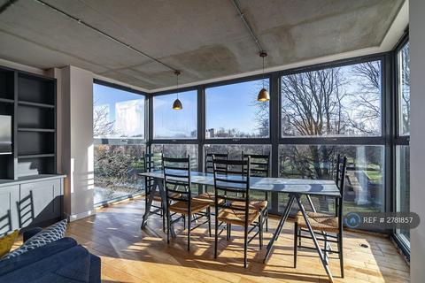 undefined, Queensbridge Road, London, E2