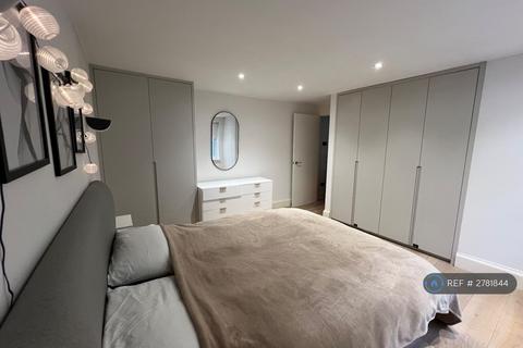1 bedroom flat to rent, Lancaster Gate, London, W2