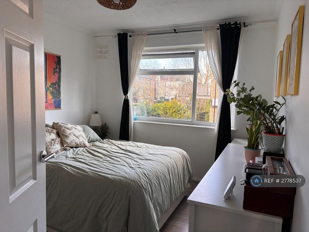 Main Bedroom