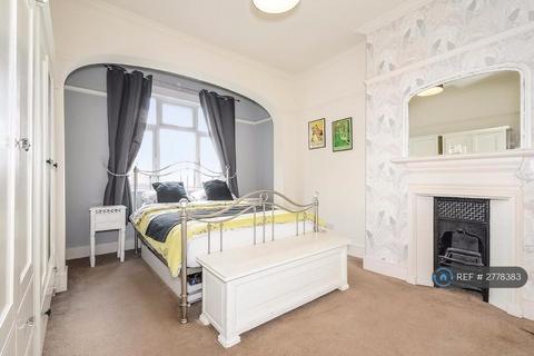undefined, Becmead Avenue, London, SW16