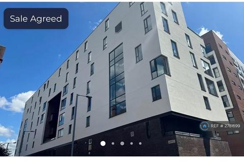 2 bedroom flat to rent, Loom Street, Manchester, M4