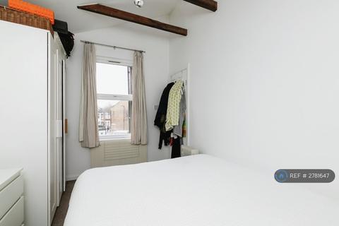 undefined, Myrtle Road, London, E17