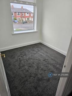2 bedroom flat to rent, Brookland Terrace, North Shields, NE29