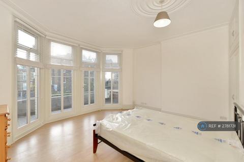 1 bedroom flat to rent, Archway Road, London, N6