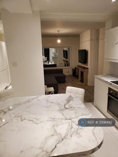 undefined, Northumberland Avenue, Welling, DA16