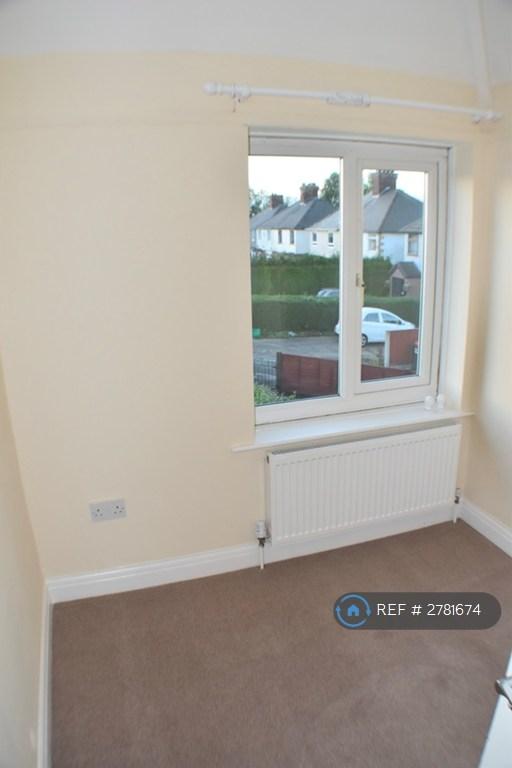 Front Single Bedroom