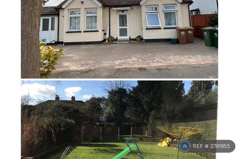 undefined, Exeforde Avenue, Ashford, TW15
