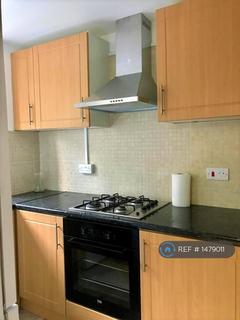 1 bedroom flat to rent, Burbage House, London, SE14