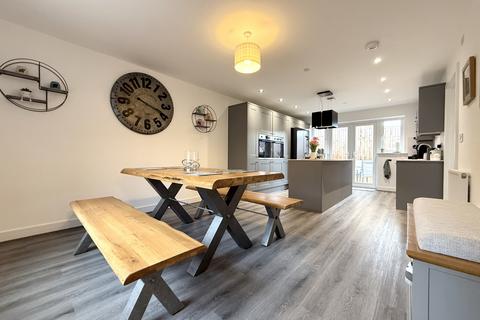 undefined, Aberaman, Aberdare CF44