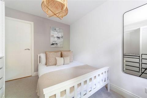 1 bedroom flat to rent, Belsize Avenue, Belsize Park