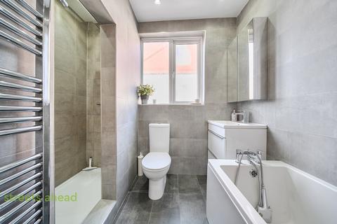undefined, Lancaster Road, London, SE25