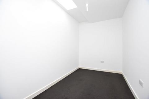 undefined, Elmers End Road, Beckenham, BR3