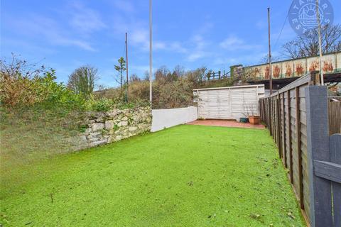 2 bedroom apartment for sale, 'Top-floor living with the rare benefit of an extensive private garden and 645 sq. ft. of accommodation'