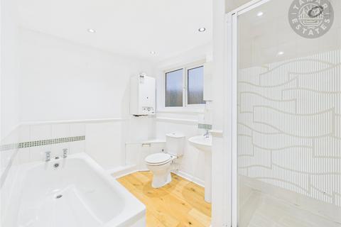 2 bedroom apartment for sale, 'Top-floor living with the rare benefit of an extensive private garden and 645 sq. ft. of accommodation'