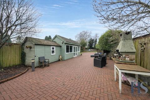undefined, Barley Mow Lane, Catshill, Bromsgrove
