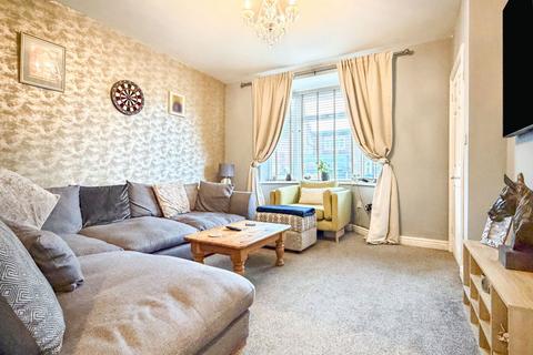 3 bedroom semi-detached house for sale, Colwall Avenue, Hull HU5