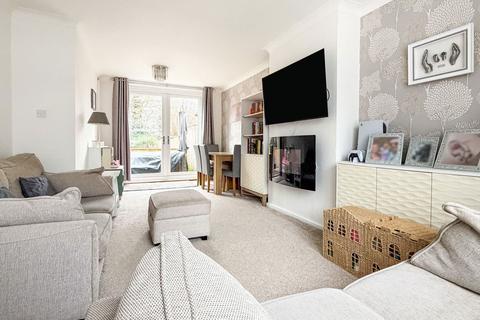 2 bedroom semi-detached house for sale, Hartoft Road, Hull HU5