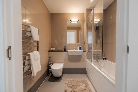 1 bedroom in a flat share to rent, Childers Street