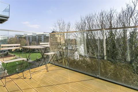 2 bedroom apartment for sale, Heritage Place, Brentford, TW8