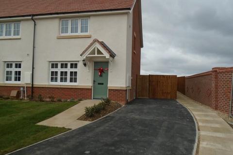 3 bedroom end of terrace house to rent, Devis Way, Knutsford