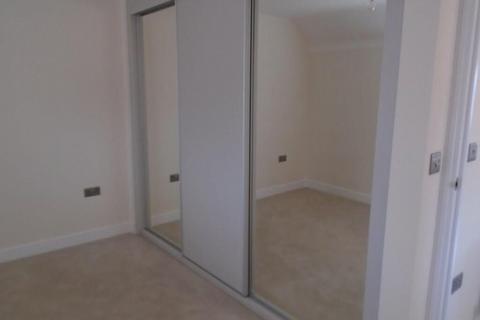 3 bedroom end of terrace house to rent, Devis Way, Knutsford