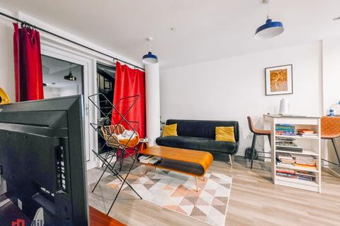 1 bedroom flat to rent, Hoffmans Road, London E17