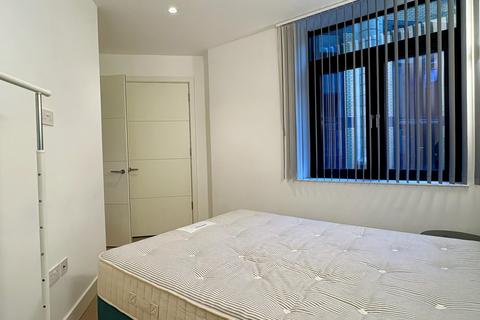 1 bedroom ground floor flat to rent, New Horizons Court