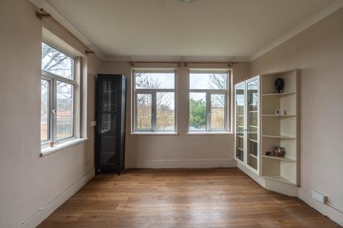 undefined, Hitchin SG5