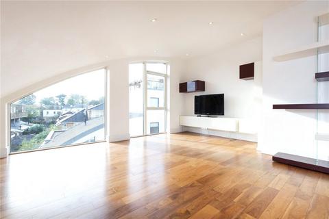 The Wallpaper Apartments, 142 Offord Road, Barnsbury, London, N1