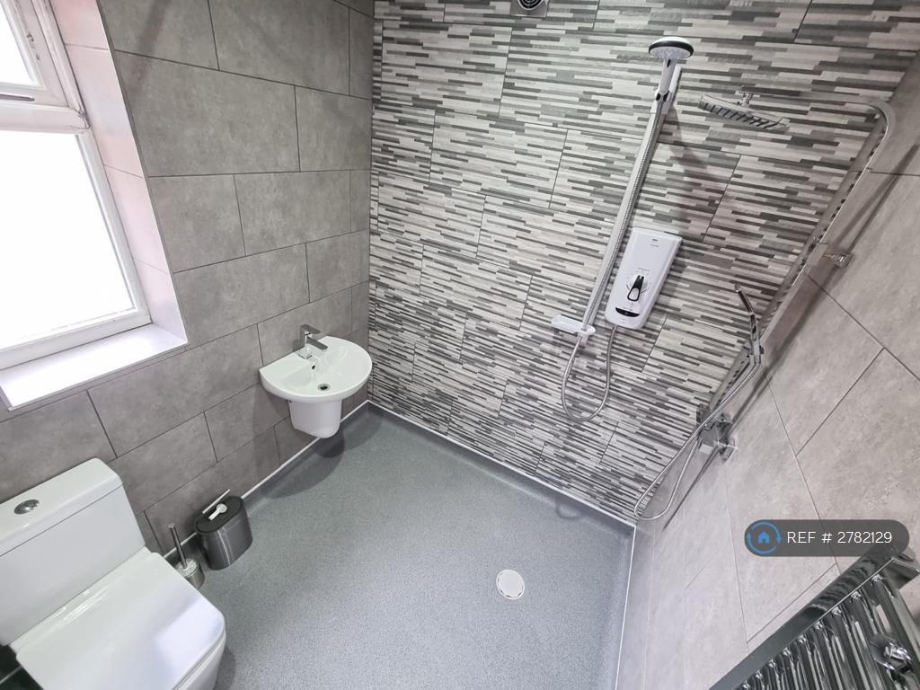Bathroom With Good Accessibility