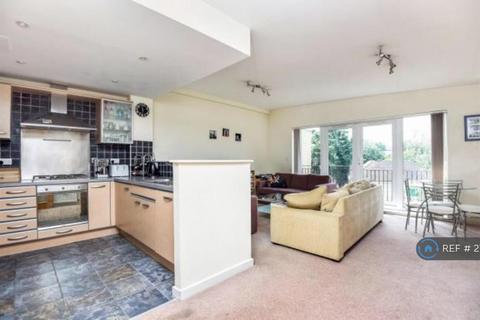1 bedroom flat to rent, Poynders Road, London, SW4