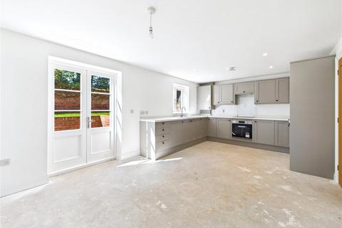 2 bedroom end of terrace house for sale, Spread Eagle Mews, Witham, Essex, CM8