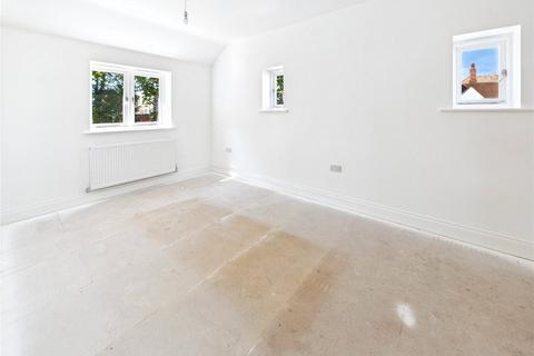 2 bedroom end of terrace house for sale, Spread Eagle Mews, Witham, Essex, CM8