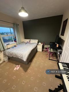 undefined, Ribblesdale Avenue, London, N11