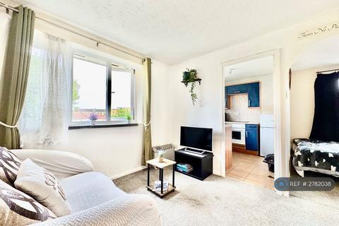 undefined, Plumtree Close, London, RM10