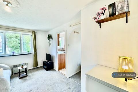 undefined, Plumtree Close, London, RM10