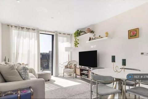 undefined, Woodside Apartments, London, N22
