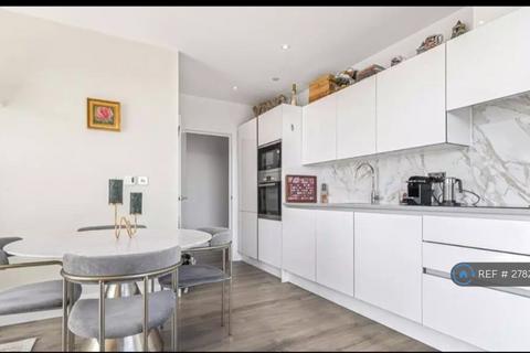 undefined, Woodside Apartments, London, N22