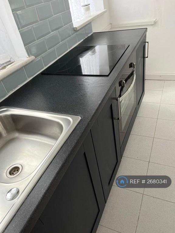 Kitchen (3)