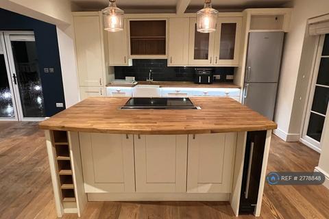 undefined, Cliveden Road, Maidenhead, SL6