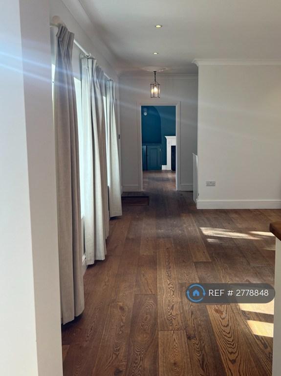 Corridor From Kitchen To Snug