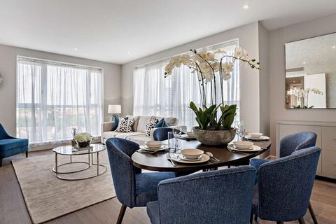 undefined, Second Floor Two Bedroom Flat in Canary Wharf