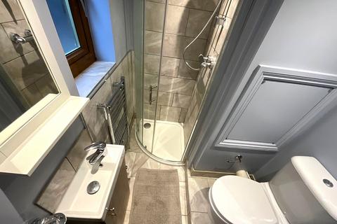 undefined, Room 2, 157 Beckett Road