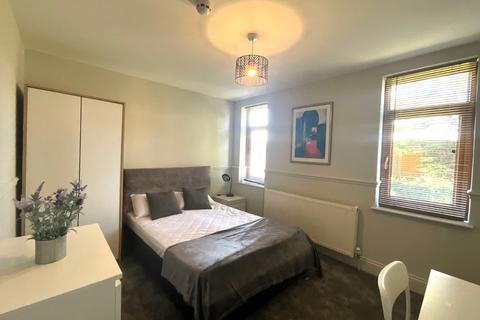undefined, Room 2, 157 Beckett Road