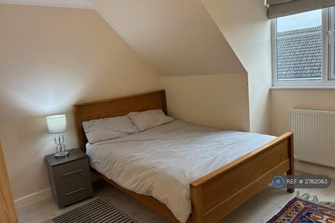 1 bedroom in a house share to rent, Squires Court, Eaton Socon, St. Neots, PE19