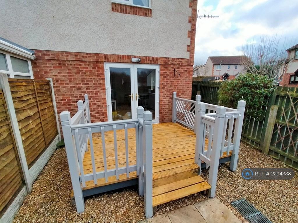 Rear Sun Deck